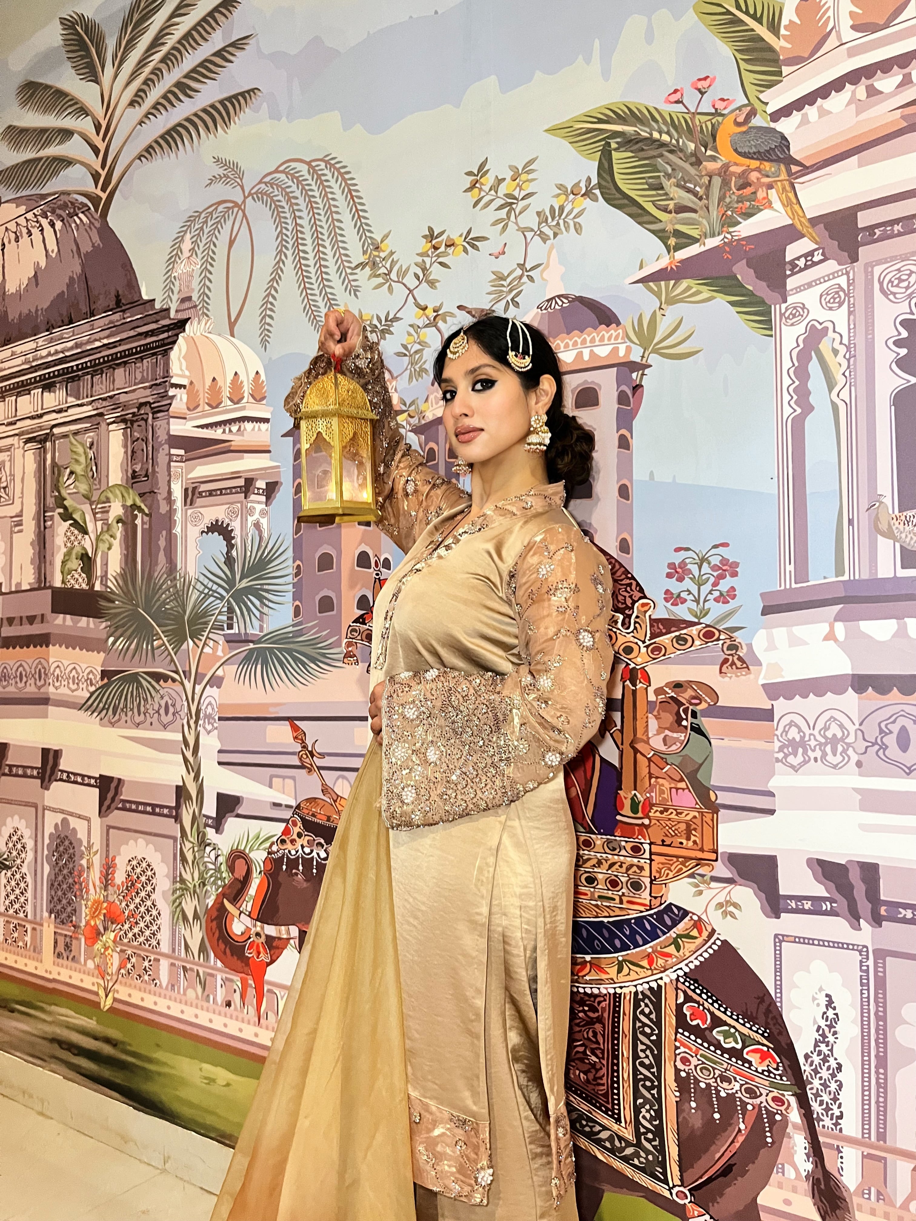 Sunehri noor set