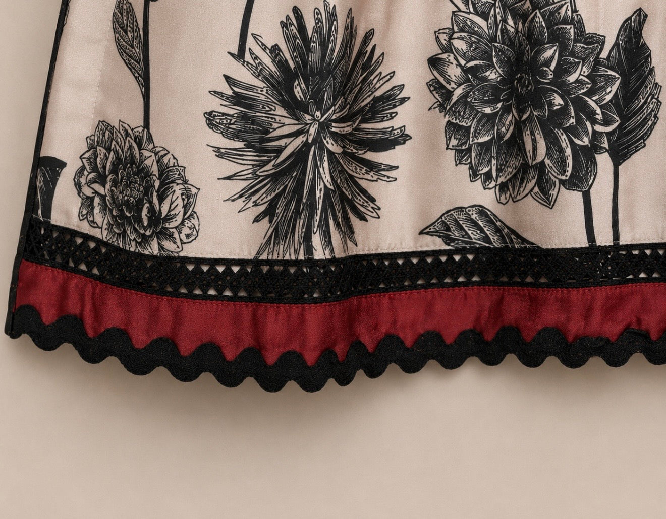 Midnight Dahlia Set